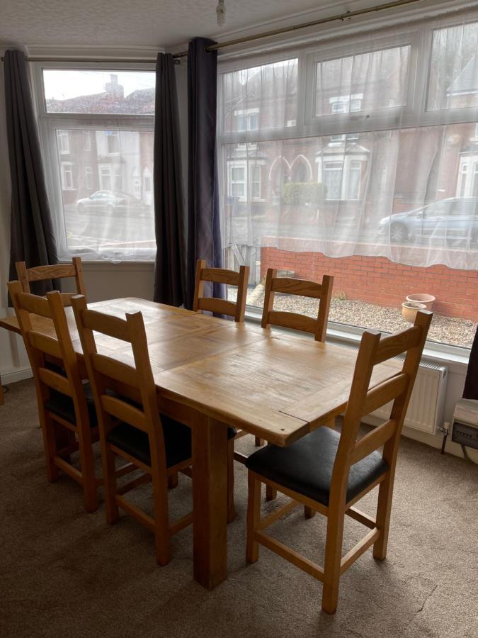 Spacious, Sleeps 17, 3 Bathrooms, Parking, Mansfield Exteriör bild